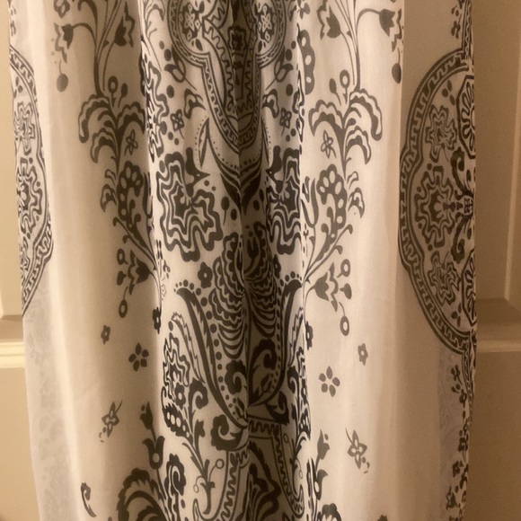 She’s Cool white/black chiffon maxi dress. New with tag - Picture 3 of 8